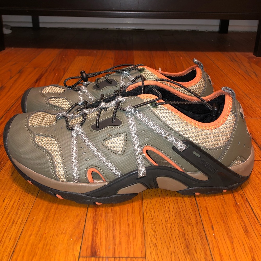 ‼️Brand New Men’s Water Shoes‼️